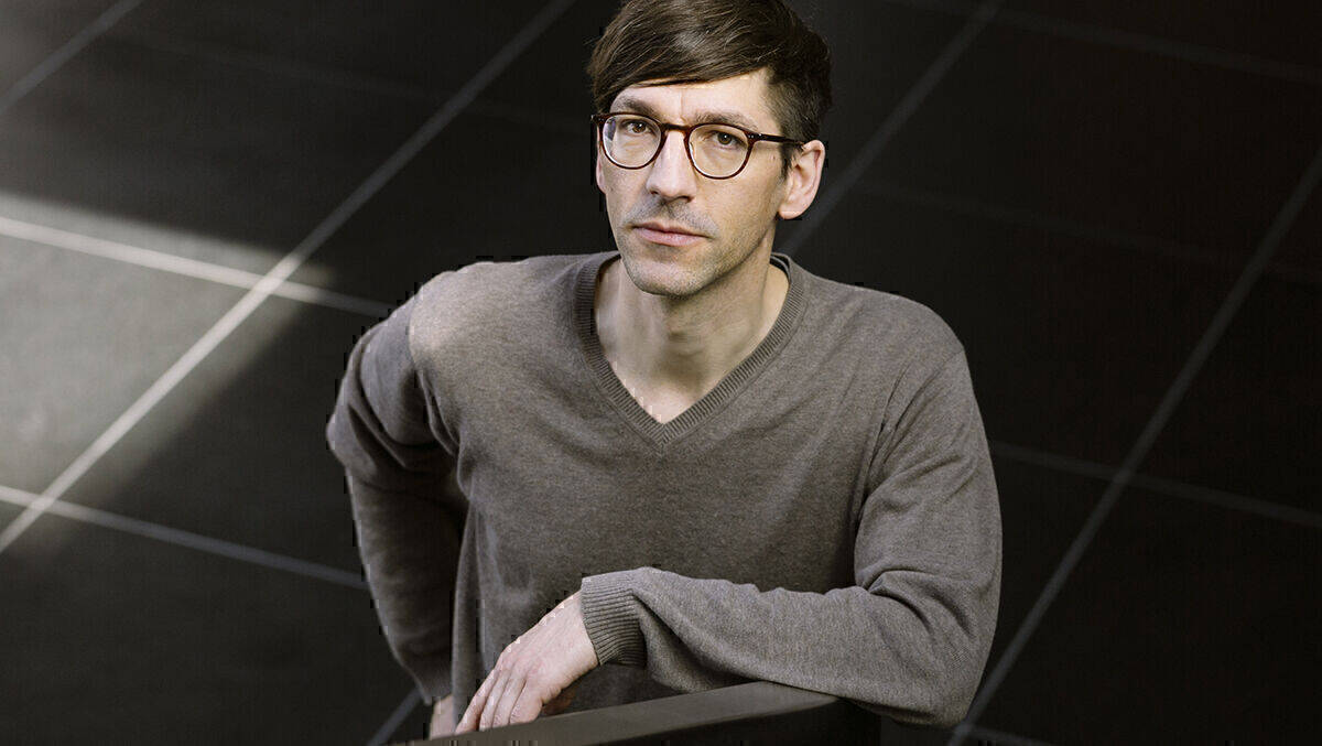 Die Leute wenden sich von KI im Netz ab: W&V-Redakteur Conrad Breyer