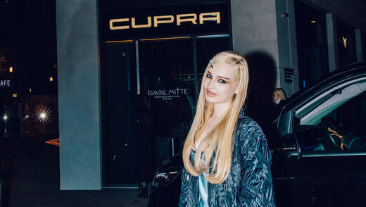 Kim Petras beim Raval-Launch in Berlin