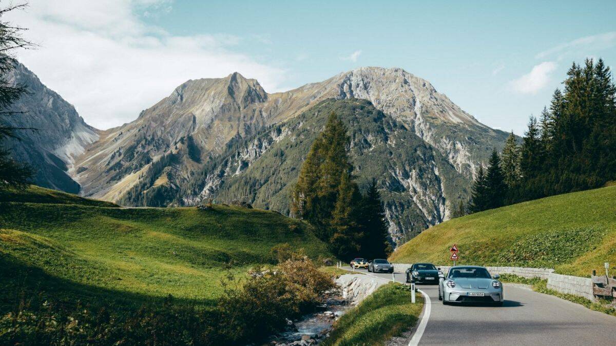 Amore Motore: Gipfeltreffen 2025 mit 911 GT3 mit Touring-Paket, 911 GT3, 718 Spyder RS.