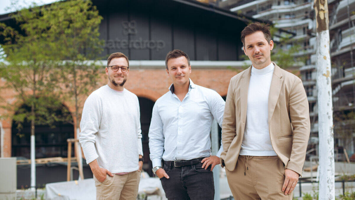 Die Waterdrop-Gründer Christoph Hermann (rechts), Martin und Henry Murray