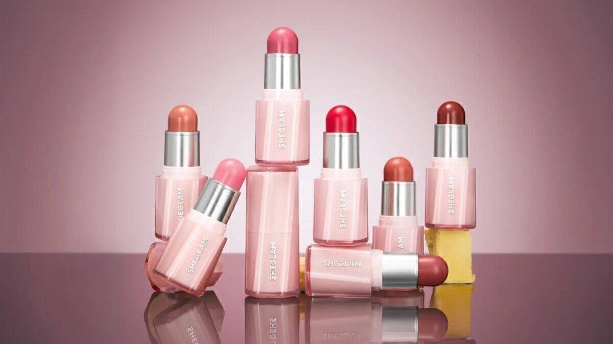 Sheglam soll ab Oktober bei dm zu haben sein. 