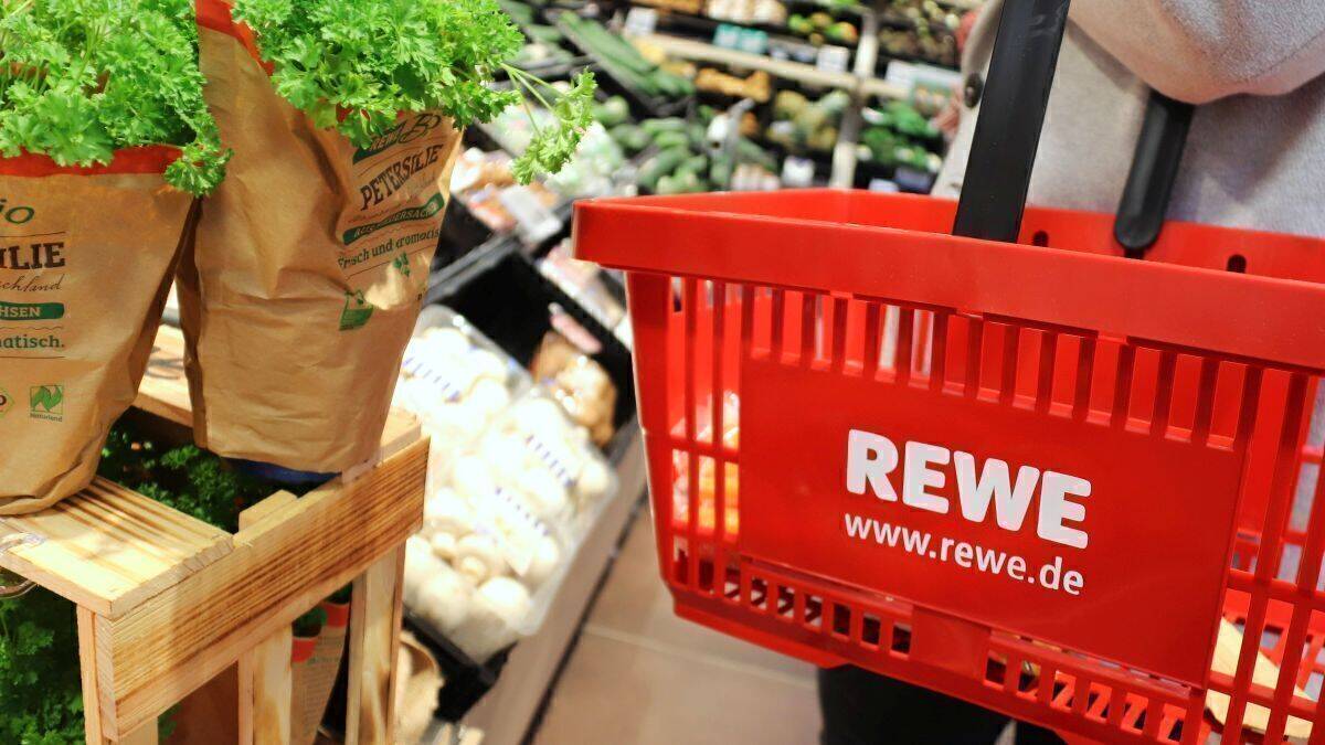 Rewe schneidet am besten ab.