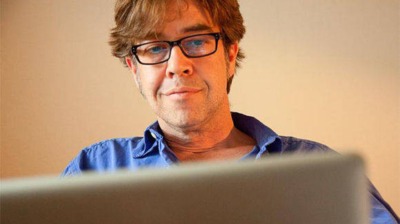 Peter Breuer arbeitet als Texter und Konzeptioner in Hamburg. Seit 2014 bloggt er für W&V.